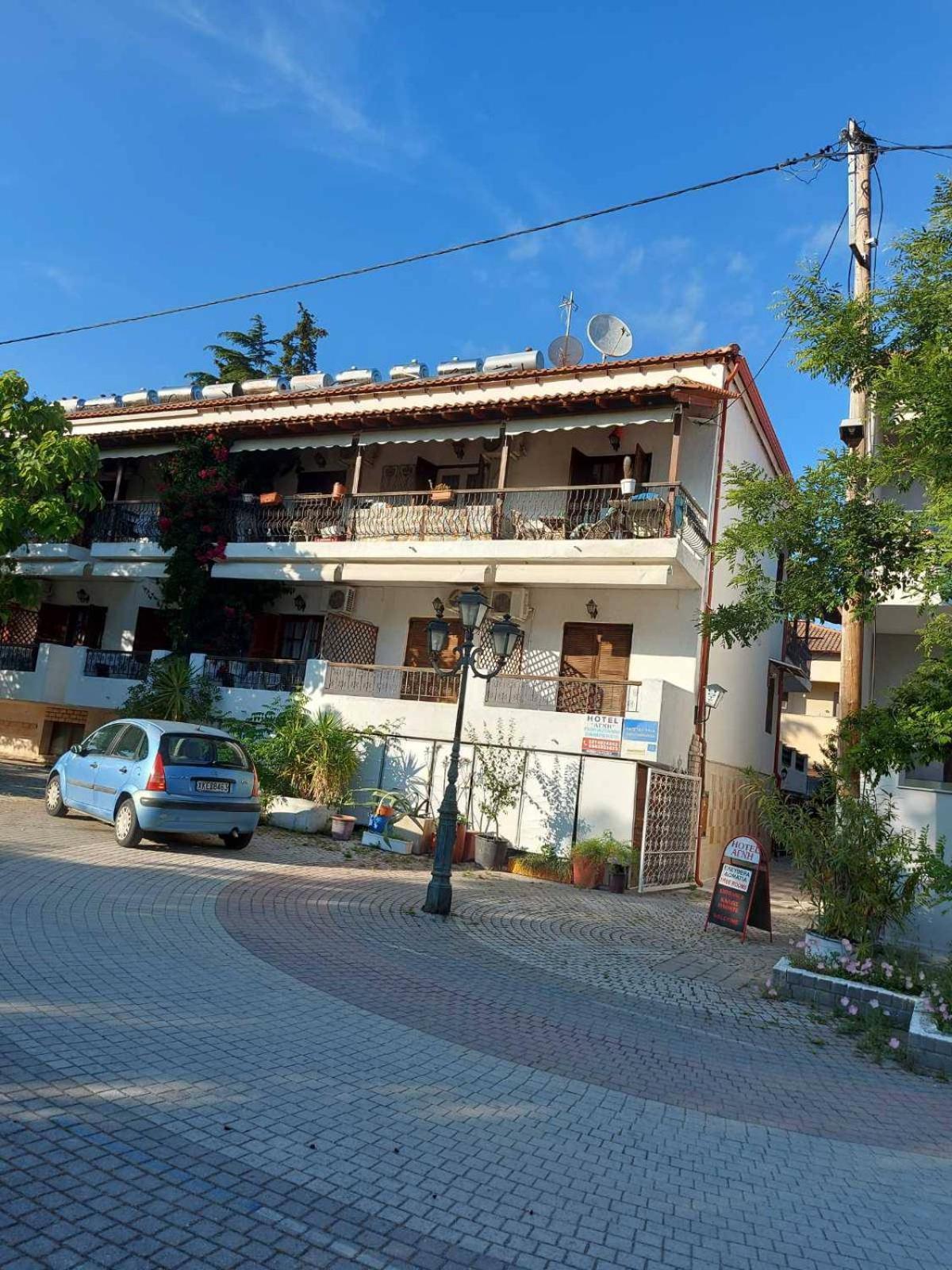 Hotel Agni -Enoikiazomena Diamerizmata Kallithea  Exterior photo